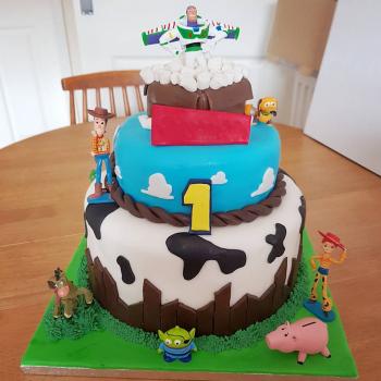 toy story cakes